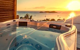 Sunset Lodge